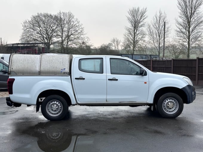 2025 Isuzu D-max