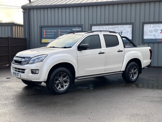 2025 Isuzu D-max