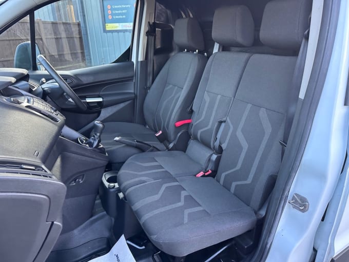 2025 Ford Transit Connect