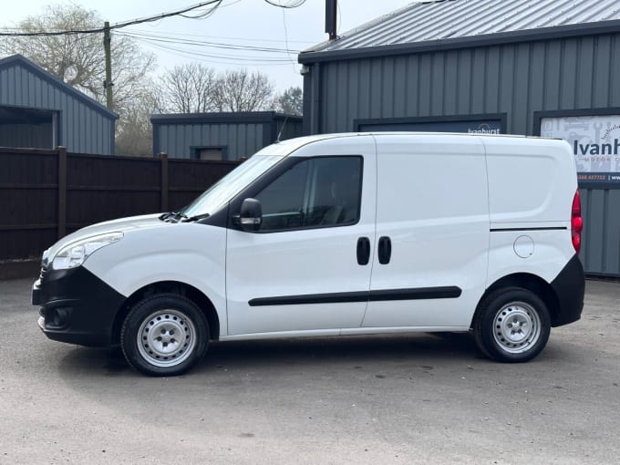 2025 Vauxhall Combo