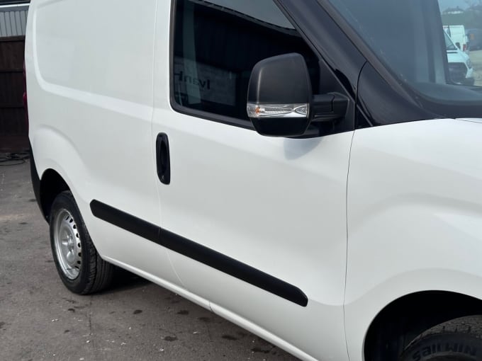 2025 Vauxhall Combo