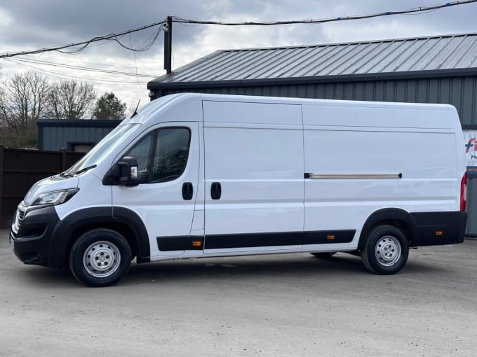 2025 Peugeot Boxer