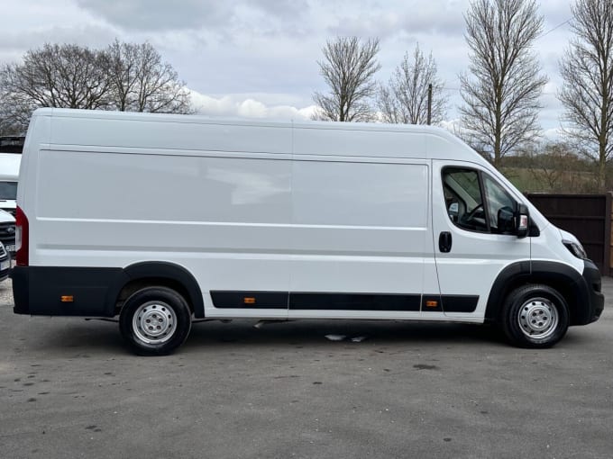 2025 Peugeot Boxer