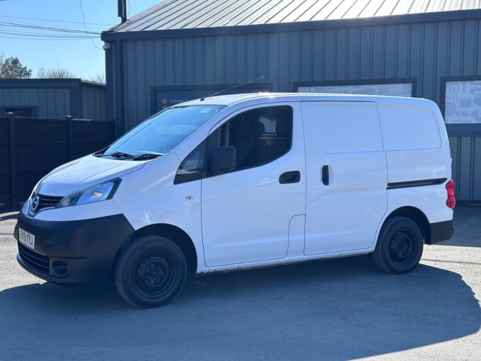 2025 Nissan Nv200