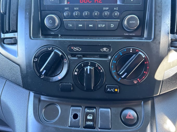 2025 Nissan Nv200