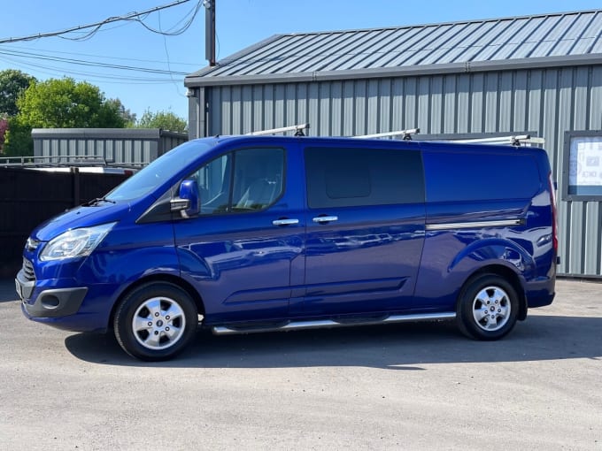 2025 Ford Transit Custom