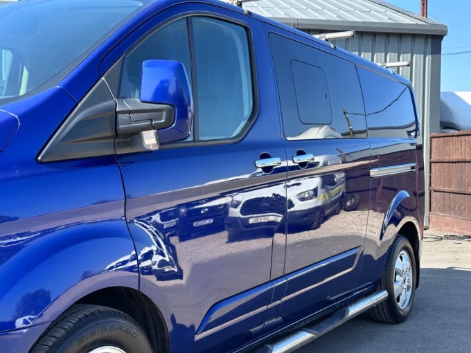 2025 Ford Transit Custom