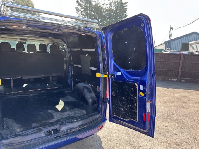 2025 Ford Transit Custom
