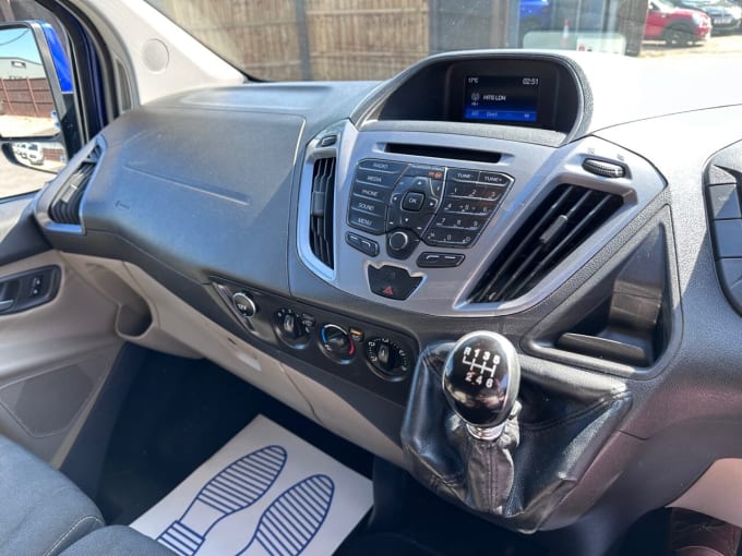 2025 Ford Transit Custom