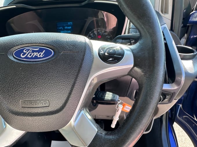 2025 Ford Transit Custom