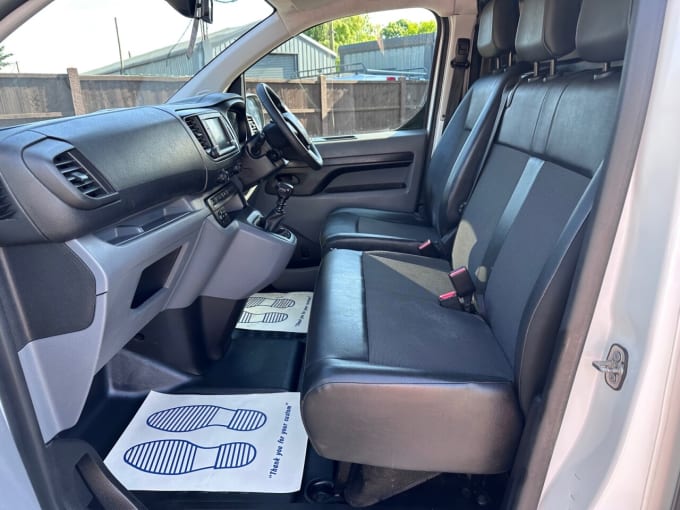 2025 Vauxhall Vivaro