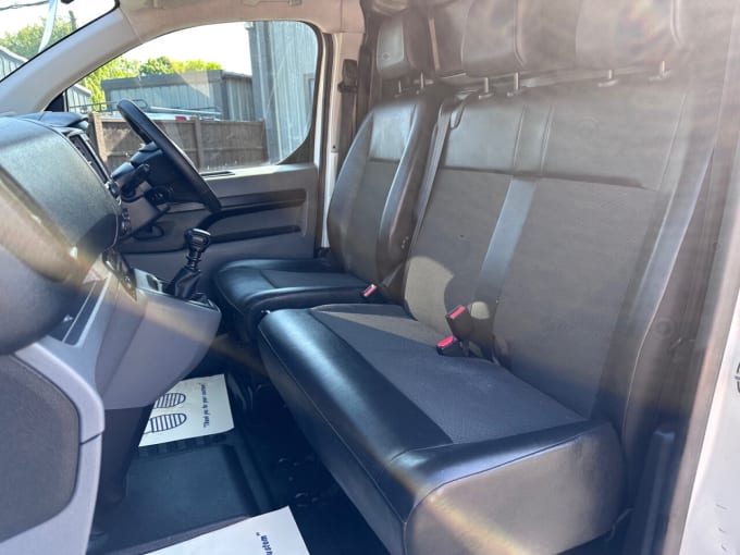 2025 Vauxhall Vivaro