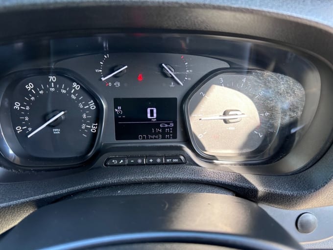 2025 Vauxhall Vivaro
