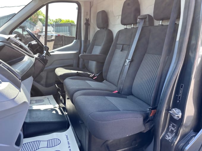 2025 Ford Transit