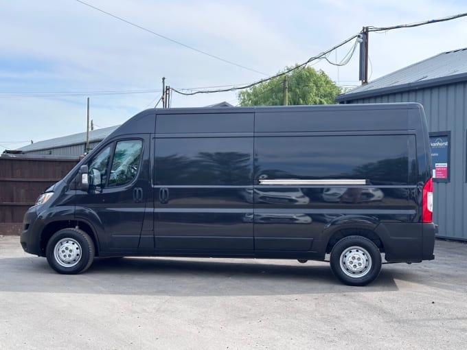 2025 Citroen Relay