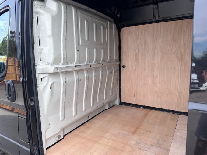 2025 Citroen Relay