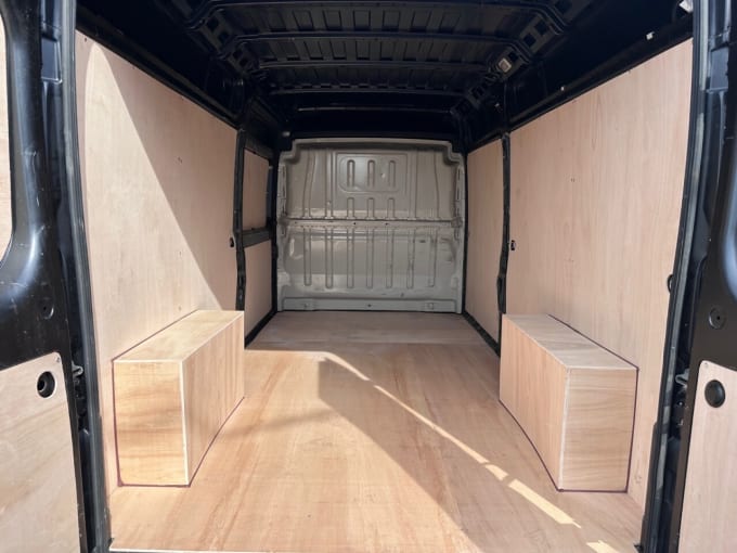 2025 Citroen Relay