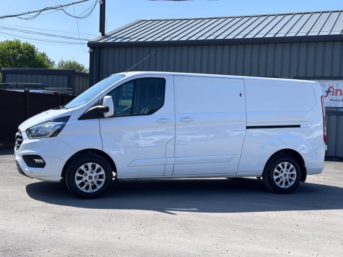 2025 Ford Transit Custom