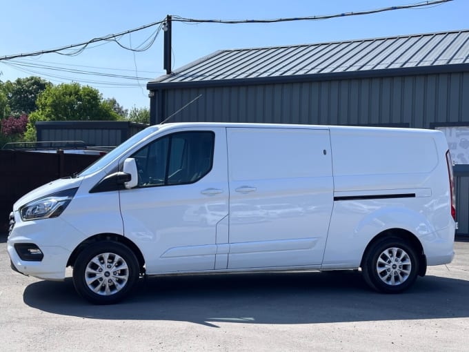 2025 Ford Transit Custom