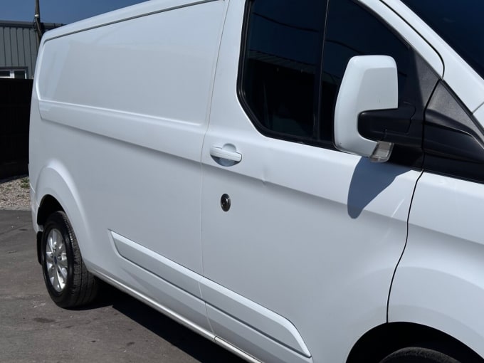 2025 Ford Transit Custom