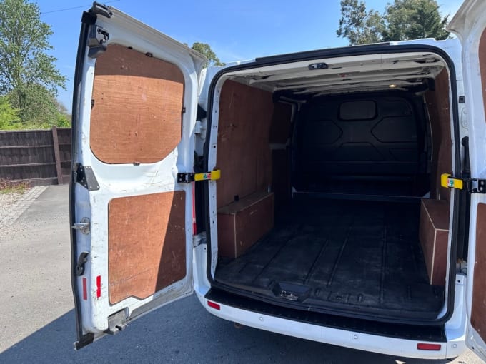 2025 Ford Transit Custom