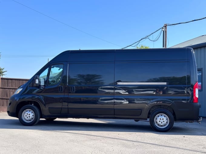 2025 Citroen Relay