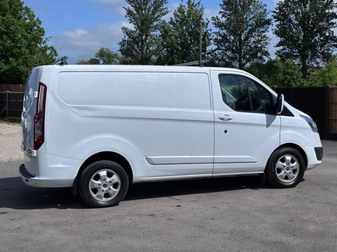 2025 Ford Transit Custom