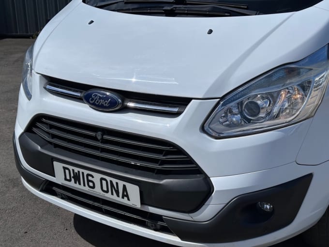 2025 Ford Transit Custom