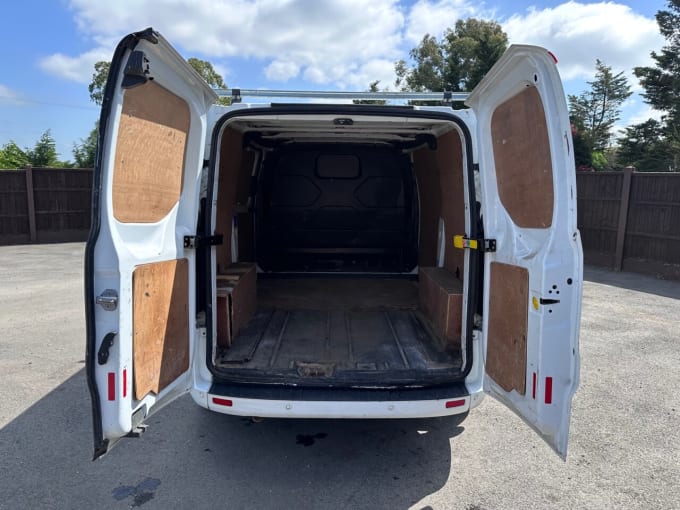 2025 Ford Transit Custom