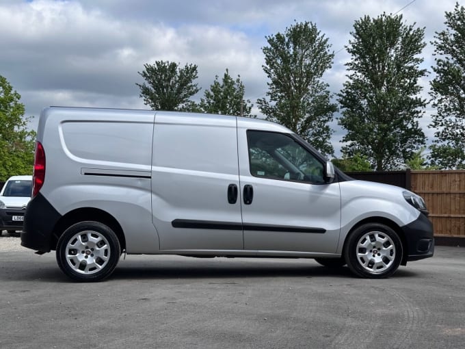 2025 Fiat Doblo