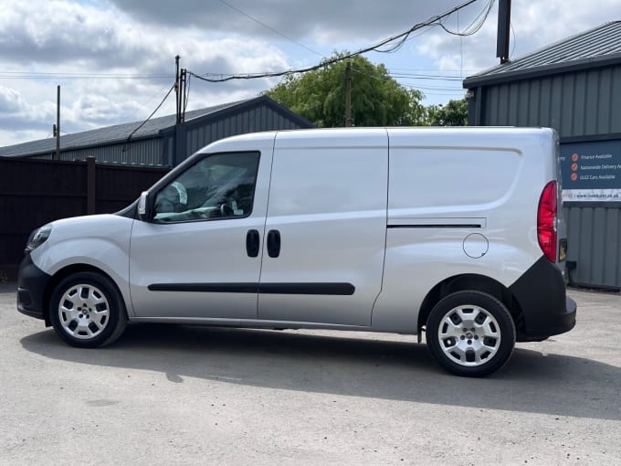 2025 Fiat Doblo