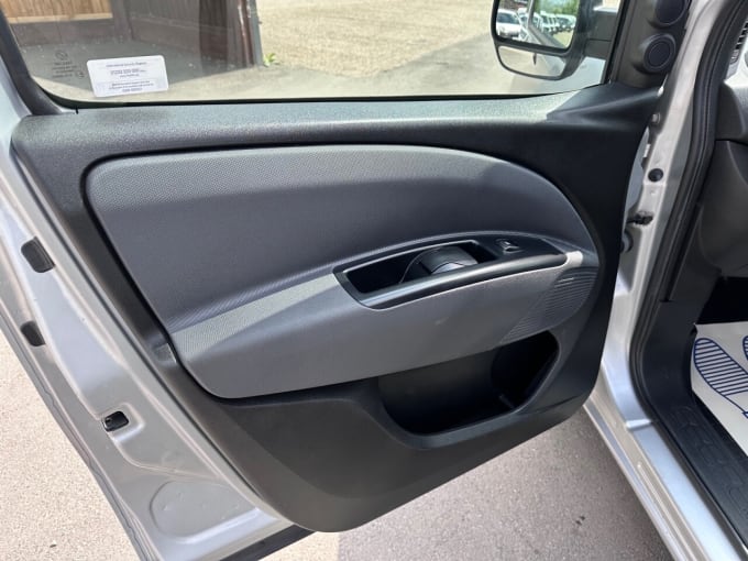 2025 Fiat Doblo