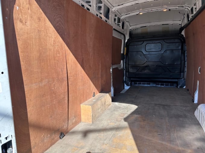 2025 Ford Transit
