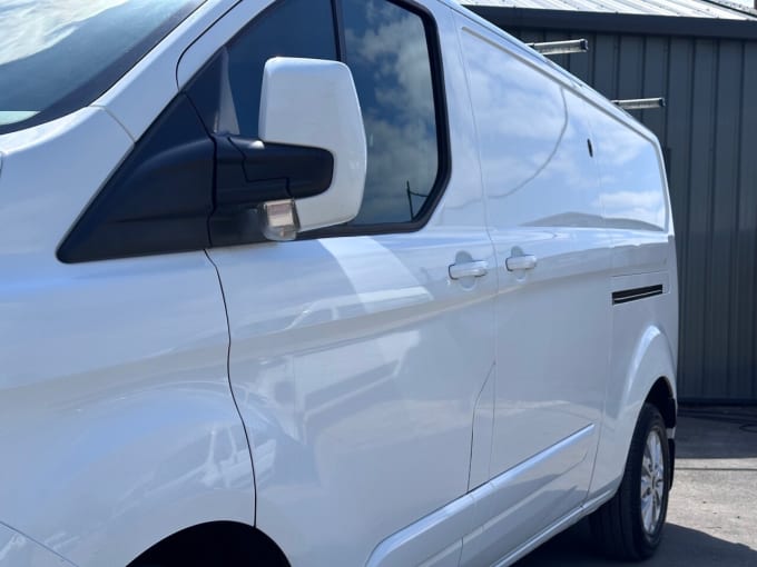 2025 Ford Transit Custom