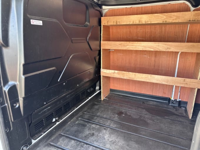 2025 Ford Transit Custom