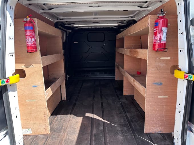 2025 Ford Transit Custom