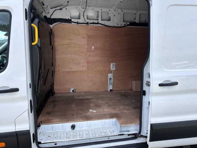 2025 Ford Transit
