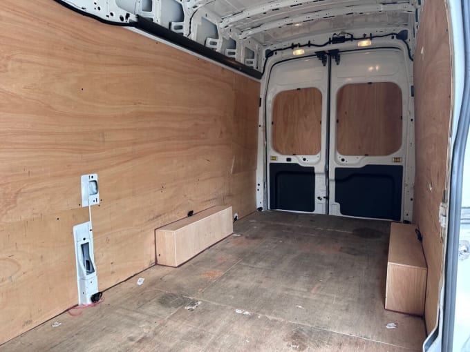 2025 Ford Transit