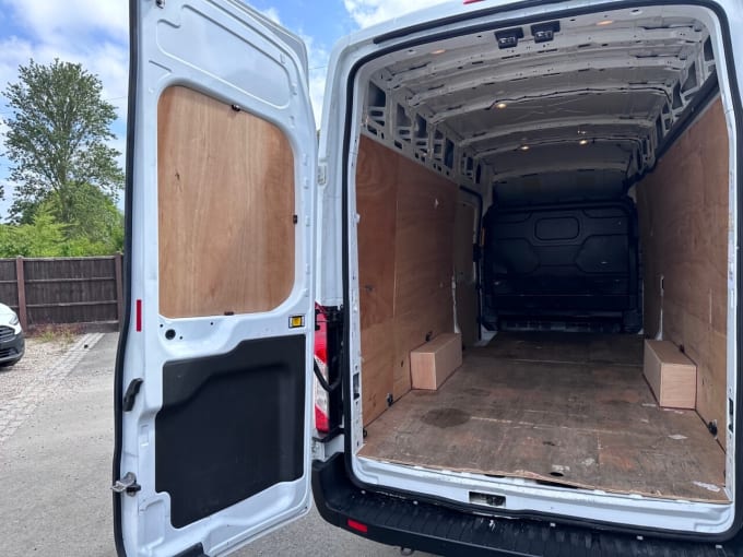 2025 Ford Transit
