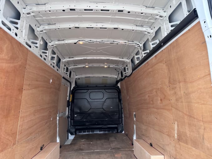 2025 Ford Transit
