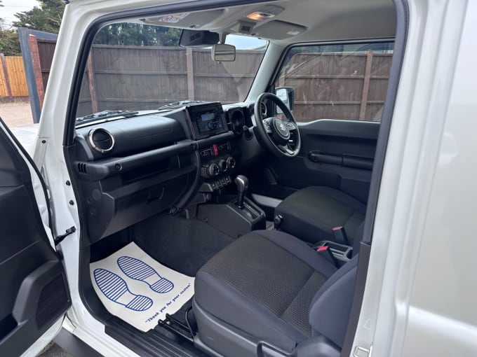 2025 Suzuki Jimny