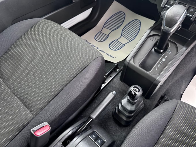 2025 Suzuki Jimny