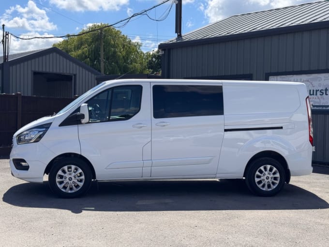 2025 Ford Transit Custom