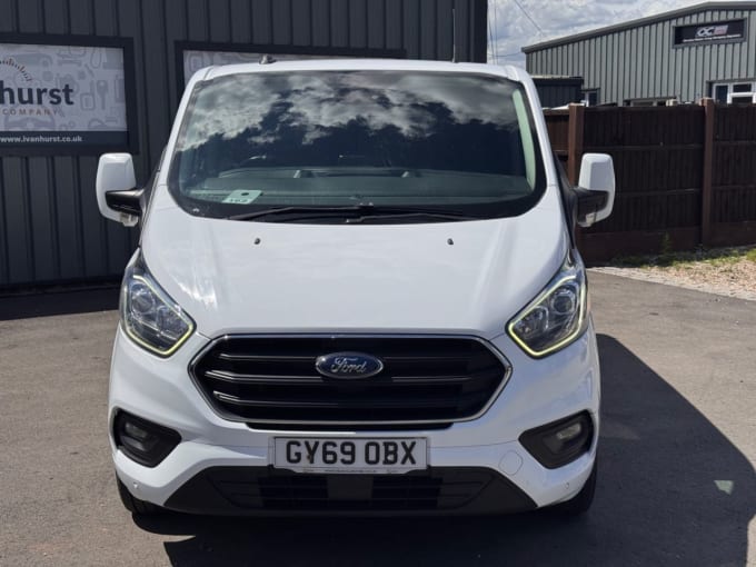 2025 Ford Transit Custom