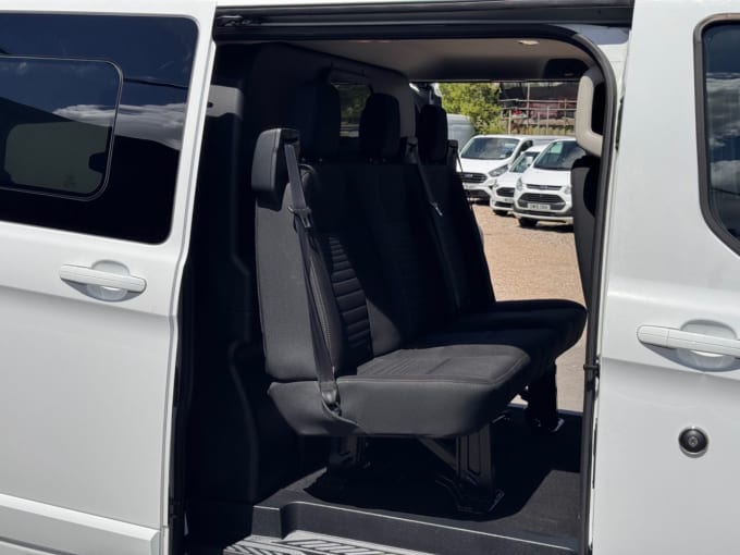 2025 Ford Transit Custom