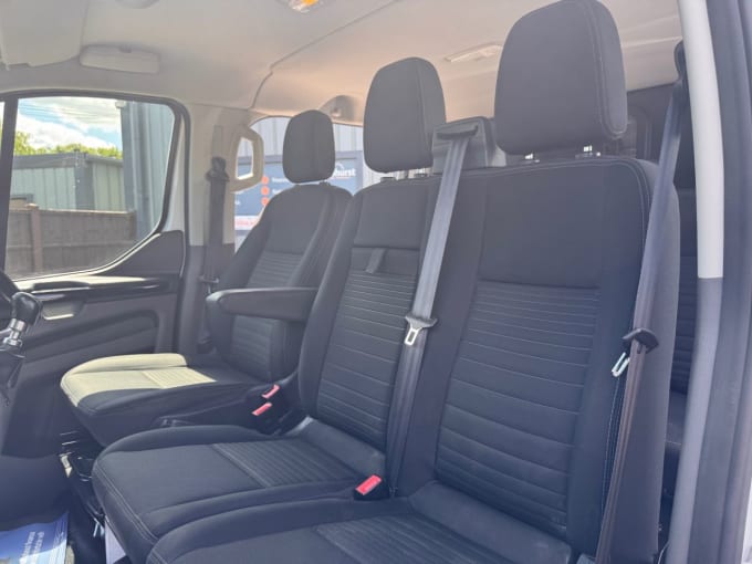 2025 Ford Transit Custom