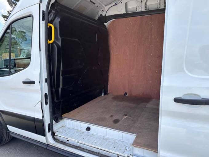 2025 Ford Transit