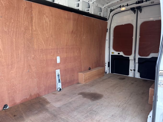 2025 Ford Transit