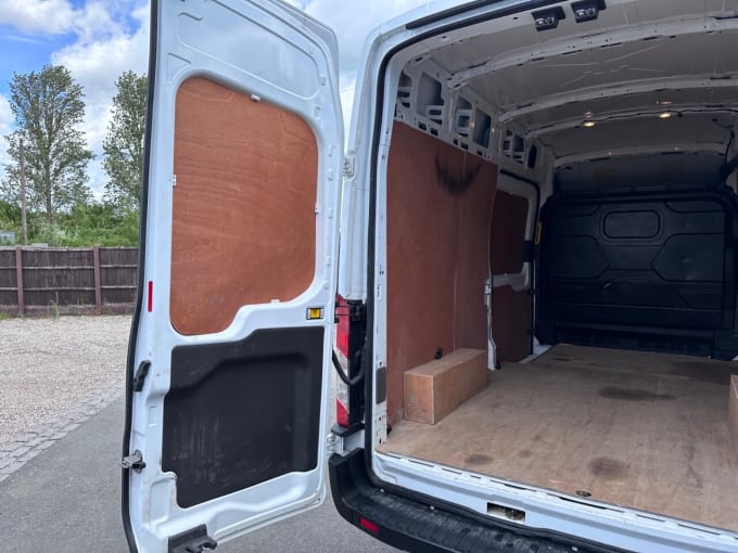 2025 Ford Transit