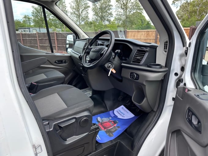2025 Ford Transit